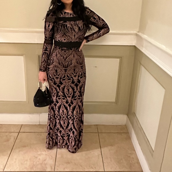 Betsy & Adam Long Sleeve Illusion Slinky Glitter Gown - Picture 1 of 2